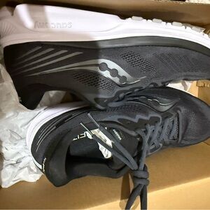 Saucony men's ride 14 Sneaker tennis shoes new size 11